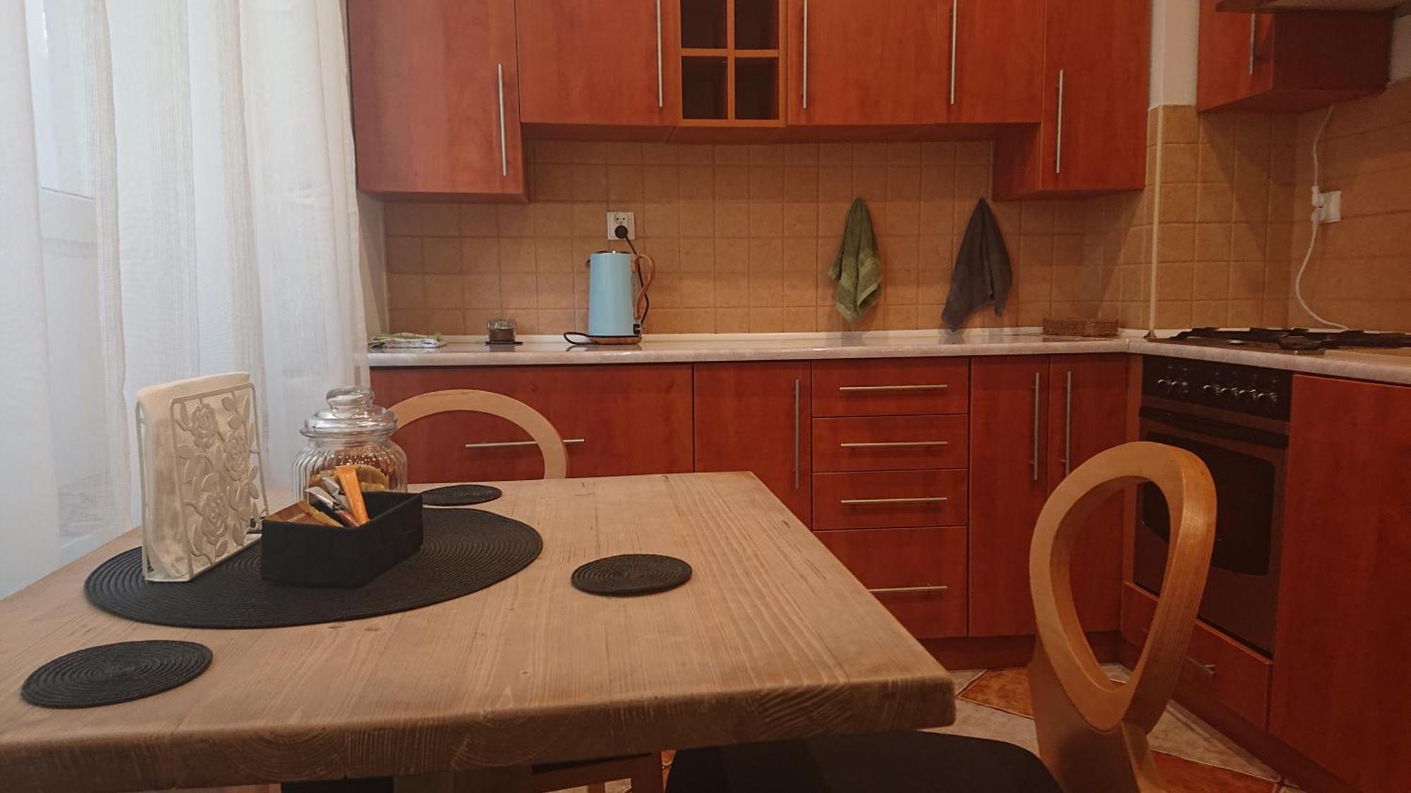 Apartamenty Nad Stonehenge Dąbrowa Górnicza Quarto foto