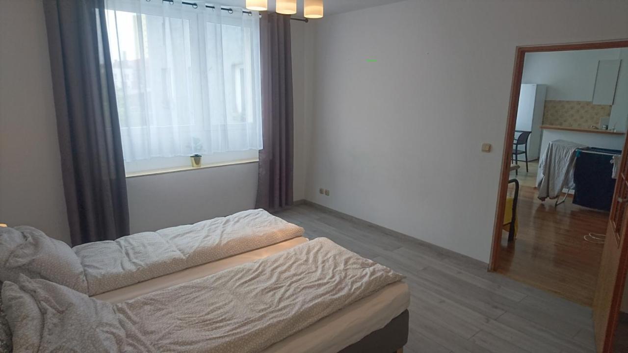 Apartamenty Nad Stonehenge Dąbrowa Górnicza Exterior foto